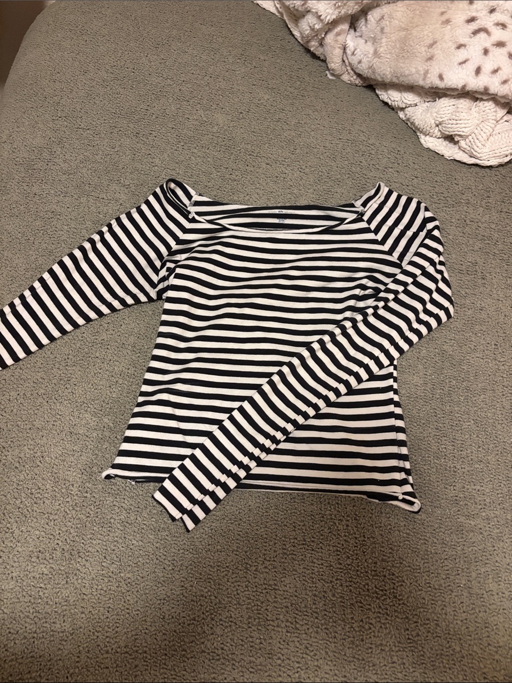 Brandy Melville Black and White Stripped Bonnie Off-The-Shoulder Top
